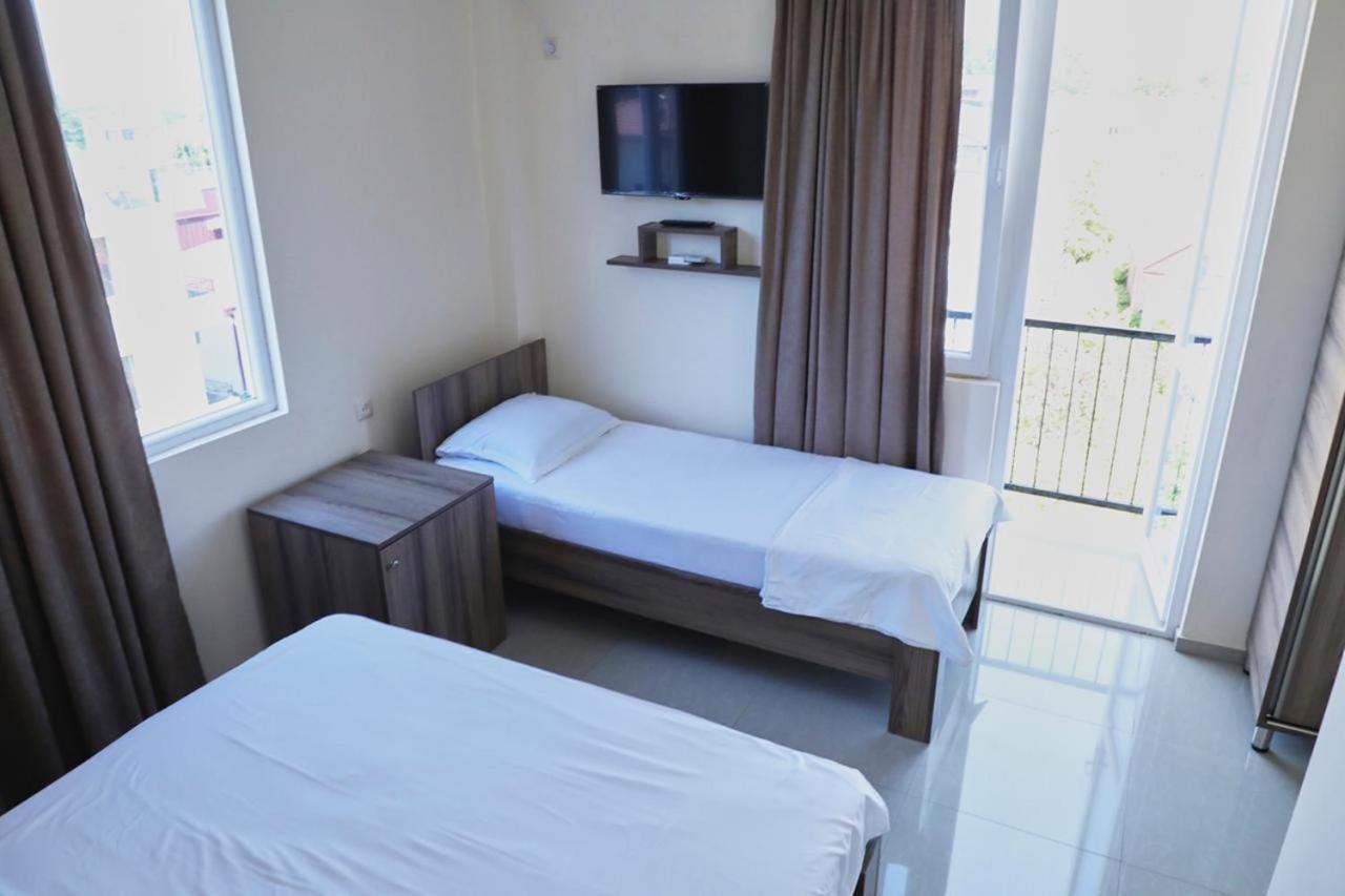 Hotel Estonia Two Kobuleti Luaran gambar