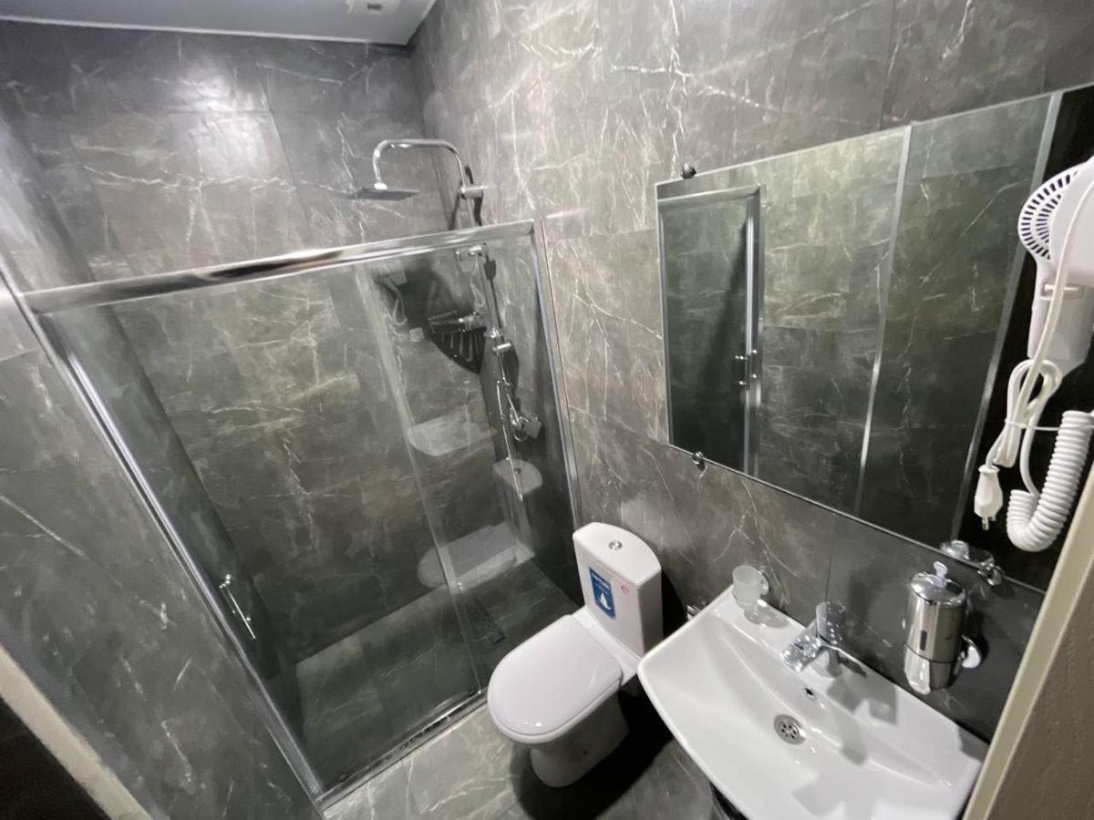 Hotel Estonia Two Kobuleti Luaran gambar